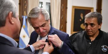 "Mi corazón siempre estará con ellos y mi fuerza, en recuperar lo que es nuestro. #Malvinas40Años", escribió en Twitter el Presidente (@alferdez).