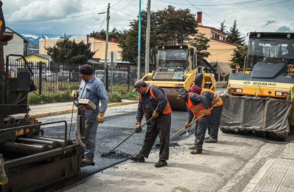 Repavimentación en sectores de Ushuaia