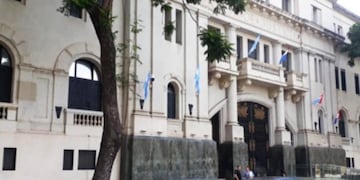 Condenaron a 17 años de prisión a un hombre por abusar de la hija de su ex pareja