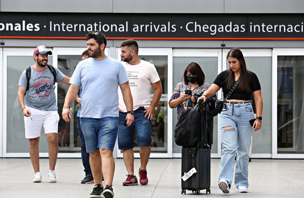 COVID-19: cuáles son los nuevos requisitos y protocolos para el ingreso al país