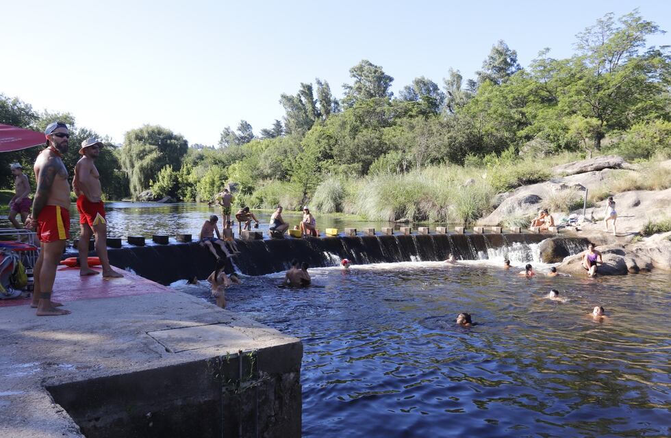 Sigue el calor y las altas temperaturas este domingo en Carlos Paz