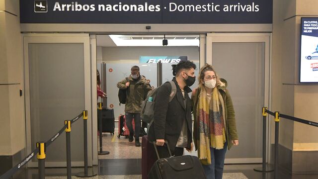 Los vuelos naciones tuvieron un aumento de hasta un cien por ciento en los valores debido al cepo a la compra de pasajes al exterior en cuotas
 Foto: Orlando Pelichotti