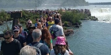 Buen movimiento turístico en Iguazú durante el fin de semana largo.