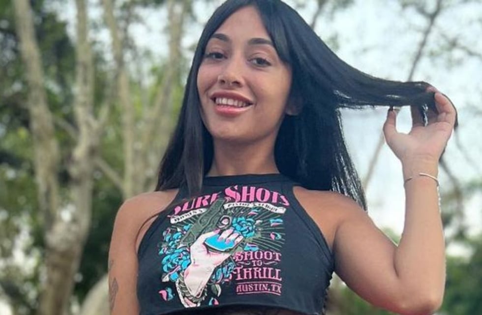 Pao Dulzura subió la temperatura en Instagram con un outfit explosivo: body, collar y antifaz