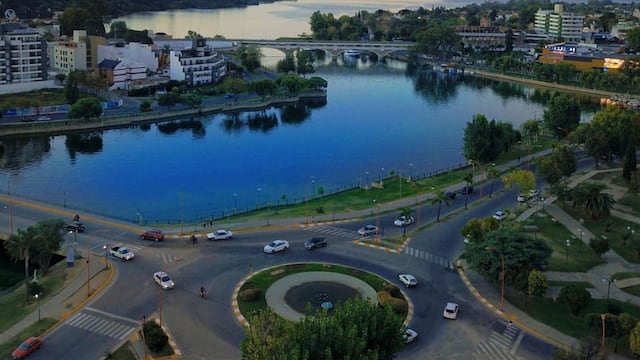 Paisaje, desde lo alto, en pleno centro de Villa Carlos Paz.