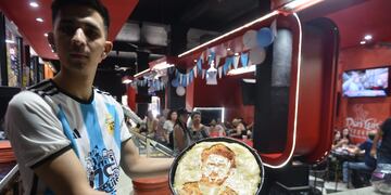 Pizzería Don Luis, la más tradicional en Córdoba, lanzó la pizza Messi.