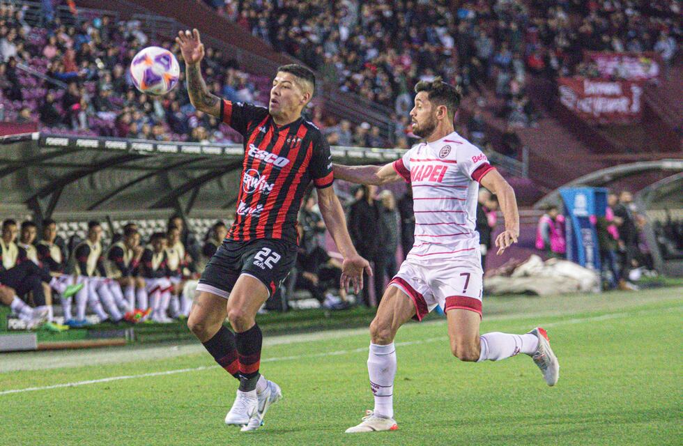 Patronato le ganó a Lanús y sigue con chances para quedarse en primera