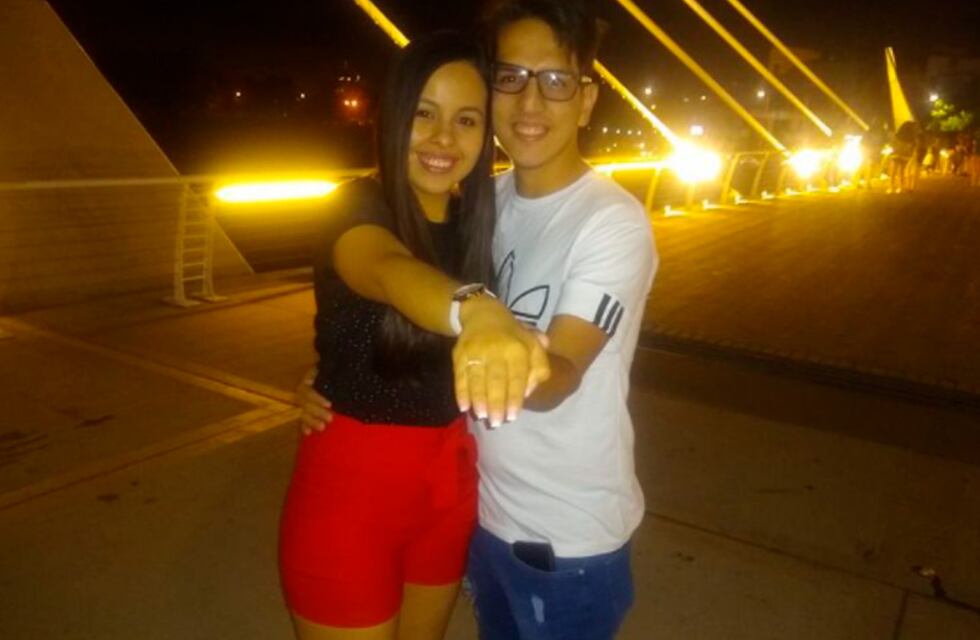 Le propusieron casamiento en el Puente Centenario de Carlos Paz