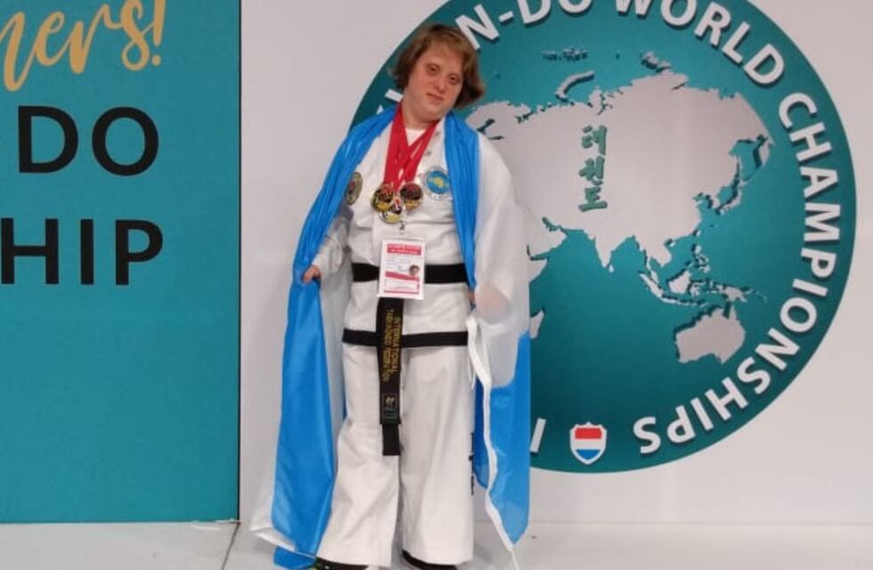 ¡Orgullo nacional! Lourdes Suriano cosechó tres medallas en el Mundial de Taekwondo y va por más