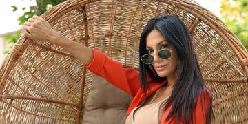 Silvina Escudero deslumbró a sus fanáticos con un video al borde de la censura.