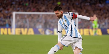 ¿Sorpresa en primera ronda? La simulación sobre la Selección Argentina en la Copa América. (Foto: EFE/ Juan Ignacio Roncoroni)