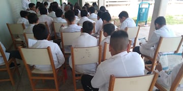 "Una maestra trató de "muertos de hambre" a alumnos que rompieron un plantero". (Imagen ilustrativa)