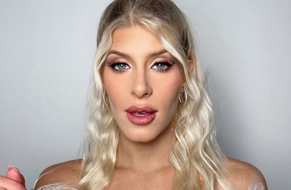 Camila Lattanzio de Gran Hermano posó en bikini de lentejuelas y mostró su lado más sexy