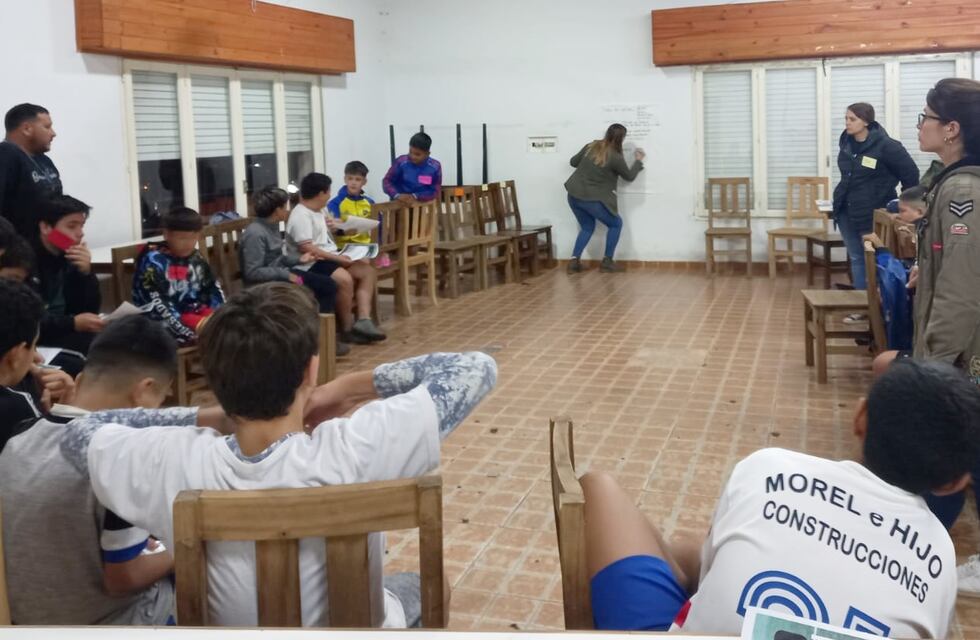 Tres Arroyos: inició la tercera edición del ciclo “Cuidados a la cancha”