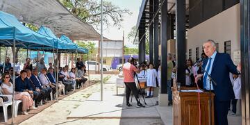 “A esta escuela la construyó el sol de la Puna”, aseguró Gerardo Morales, haciendo referencia a la energía solar de la planta Cauchari