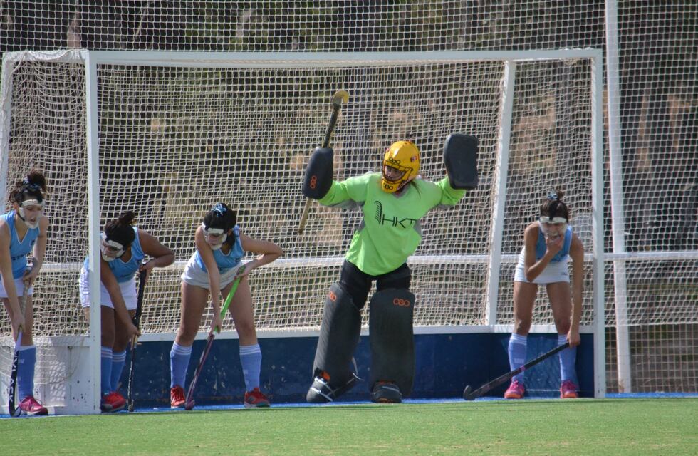 Hockey: el lunes comienza la pretemporada de Puerto Belgrano