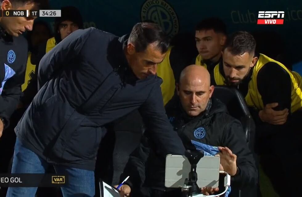 Belgrano: con silbidos al final, la autocrítica de Nahuel Losada y qué dijo Guillermo Farré