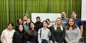 Jóvenes rafaelinos realizan prácticas profesionalizantes en empresas locales.