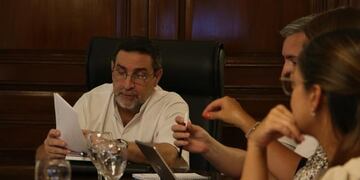 El ministerio de salud de la provincia brindó recomendaciones ante la aparición de casos de gripe aviar en el país