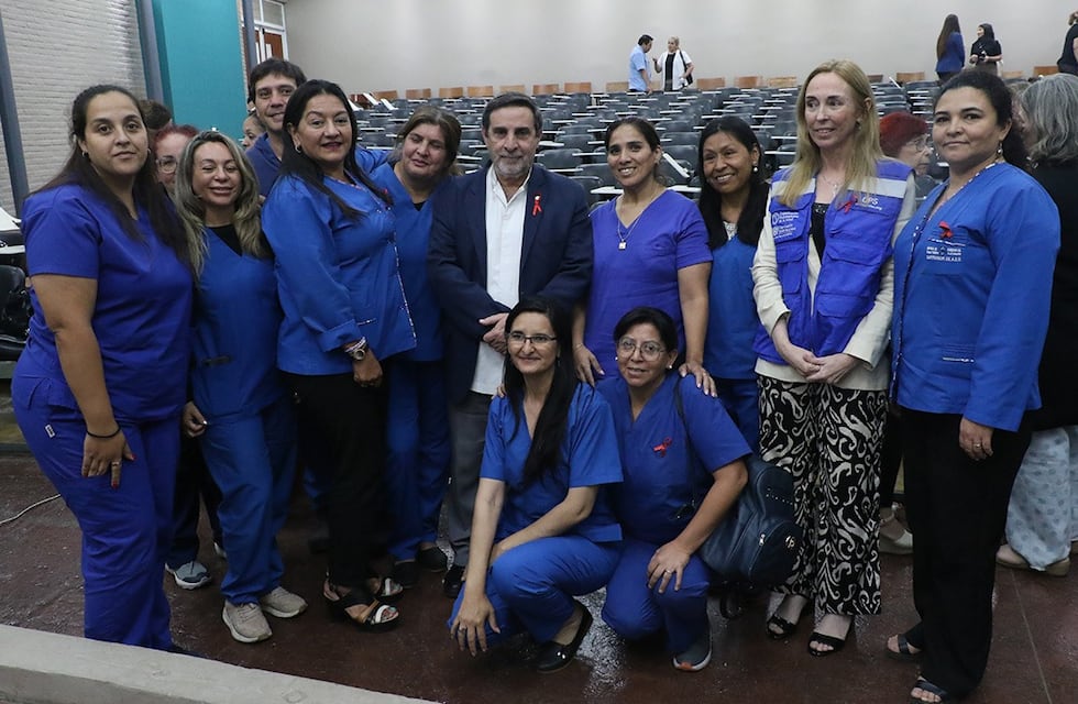 Medina Ruiz pidió reforzar la vacunación ante el escenario regional