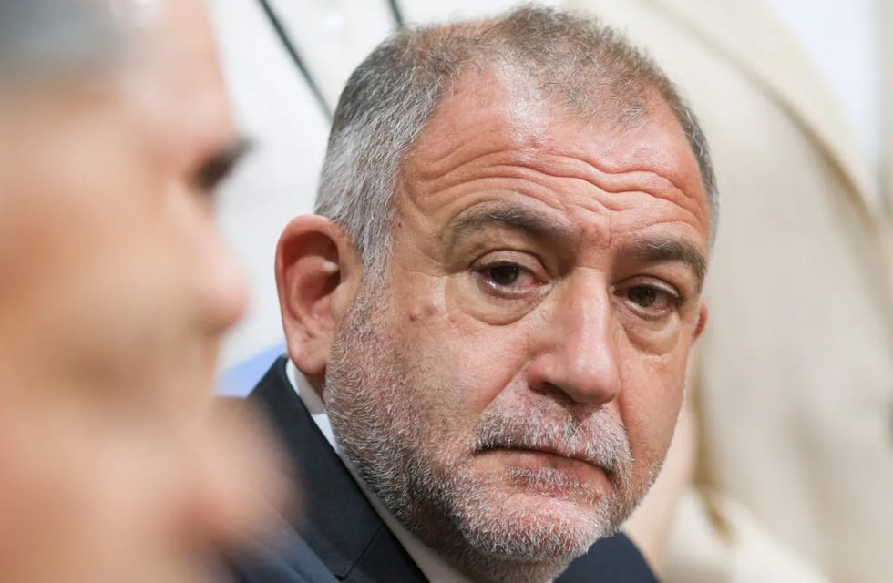 Luis Juez criticó a los argentinos: “Que pueblo de mierda, le exigimos más a un equipo de fútbol...”