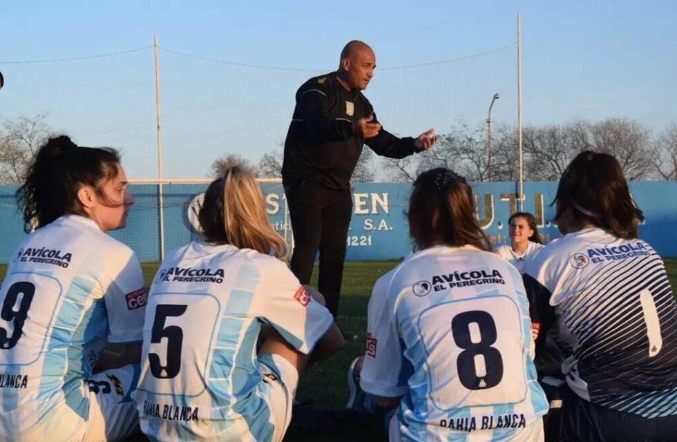 Fútbol Femenino: con tres puntaltenses debuta la selección de la Liga del Sur