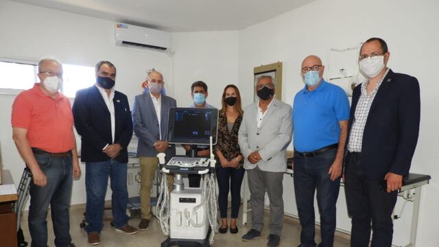 Ecógrafo donado al Hospital Municipal