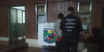 Gracias a los operativos de nocturnidad, cuatro jóvenes fueron detenidos en Eldorado.