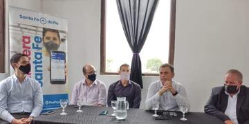 Se presentó en Pérez, el Programa “Billetera Santa Fe”