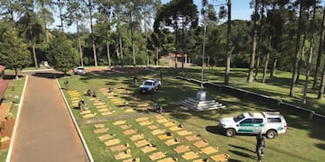 Secuestran más de 1.800 kilos de marihuana en un operativo en la zona norte de Misiones.