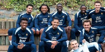 Uno por uno: los millonarios y extravagantes looks de la selección de fútbol de Francia