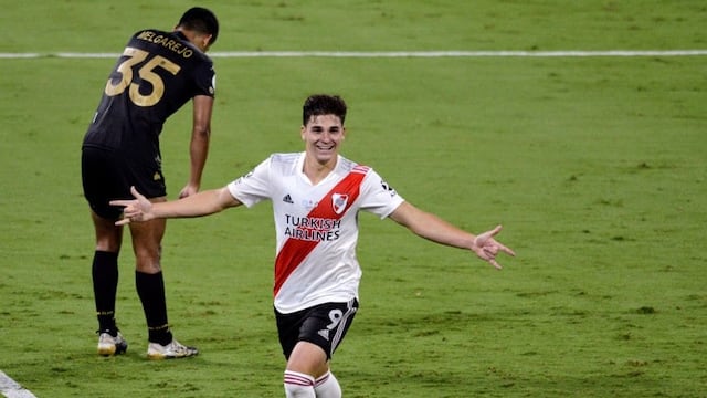 Julián Álvarez sumó un nuevo título con River Plate en la consagración por Supercopa Argentina