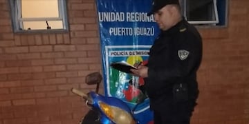 Recuperan una motocicleta robada en Wanda.