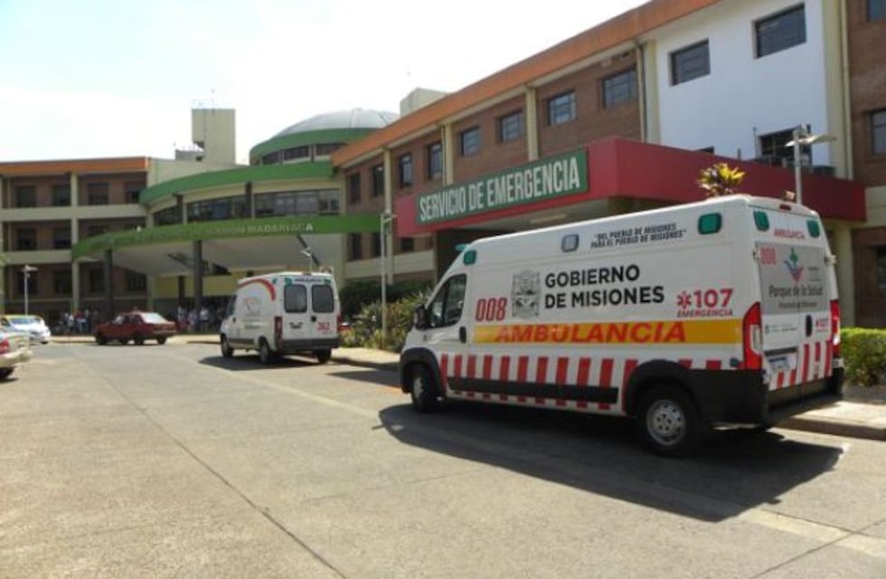 Adolescente fue hospitalizado tras una presunta agresión dentro de un colegio posadeño