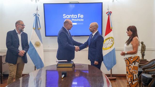 El rafaelino le tomó juramento a Claudio Brilloni tras la renuncia de Rubén Rimoldi.