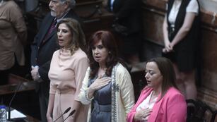 Cristina Kirchner se despidió de los trabajadores del Senado. Foto: Federico López Claro