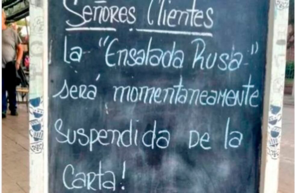 Un resto de Carlos Paz eliminó la Ensalada Rusa de la carta como protesta por la guerra