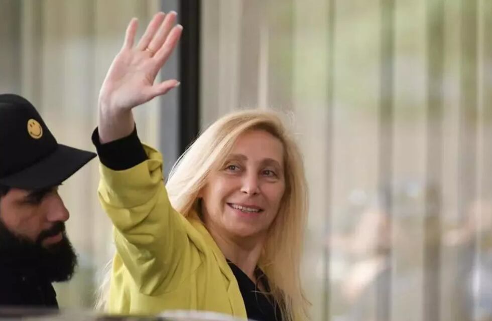 Karina Milei arribó a Rosario para el lanzamiento del partido La Libertad Avanza Santa Fe