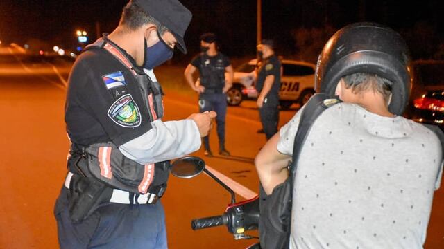 Se procedió al secuestro de siete motocicletas y seis automóviles.