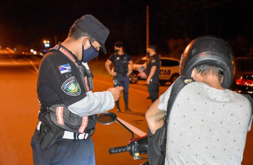 Candelaria: 13 vehículos secuestrados y tres detenidos en un operativo de nocturnidad