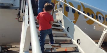 Flybondi analiza instalar un hangar propio en Puerto Iguazú y sumar más vuelos diarios