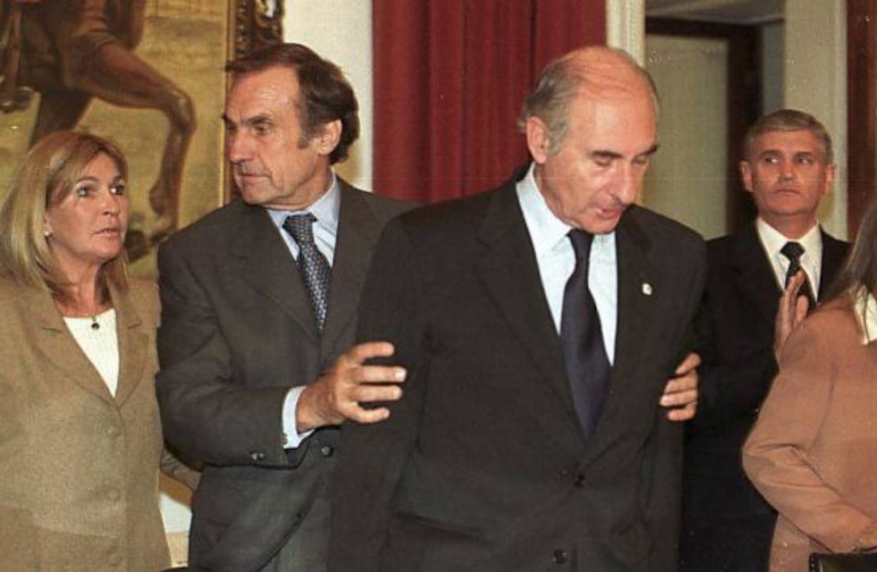 Crisis de 2001 en Santa Fe: cuál fue el rol de Carlos Reutemann