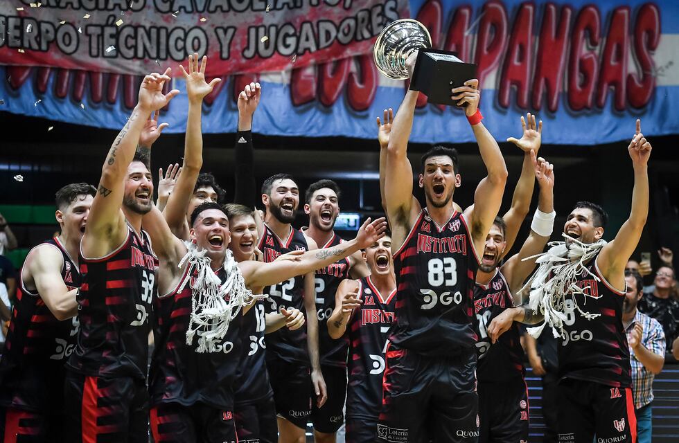 Instituto y una temporada gloriosa: tres títulos en un año