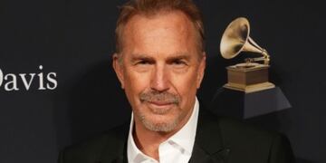 Así está hoy Hayes, el hijo de Kevin Costner, que quiere seguir los pasos de su padre.