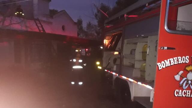 Los bomberos de Cacharí en acción