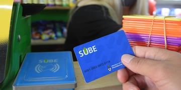 Podrían trasladar el saldo de la Red Bus a la tarjeta SUBE.