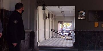 El episodio provocó importantes daños materiales en la sede de la Unidad Regional I.