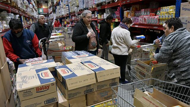 Consultoras remarcaron que los alimentos volvieron a tener fuertes subas en el mes de septiembre.
