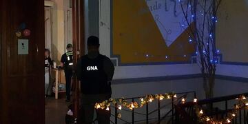 Las jóvenes eran retenidas con fines de explotación sexual.