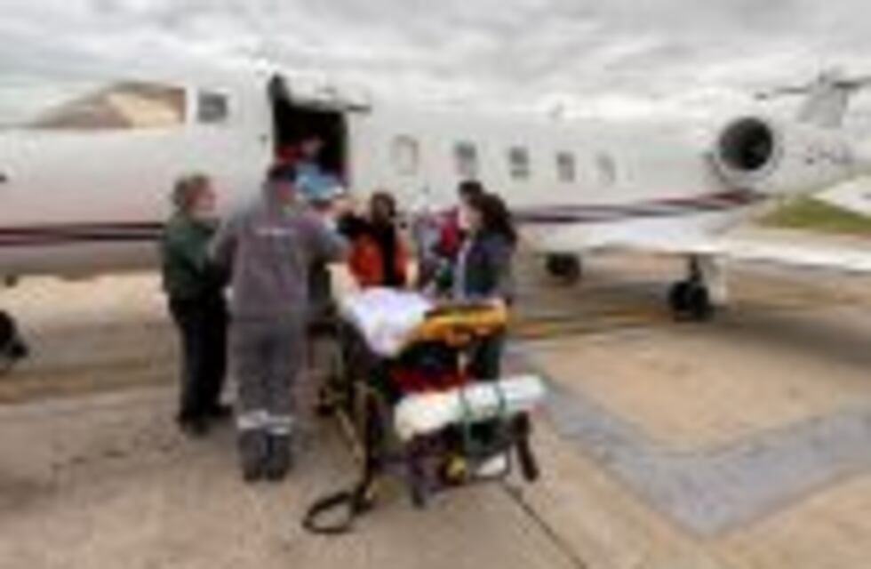 El avión sanitario trasladó un niño al Garrahan